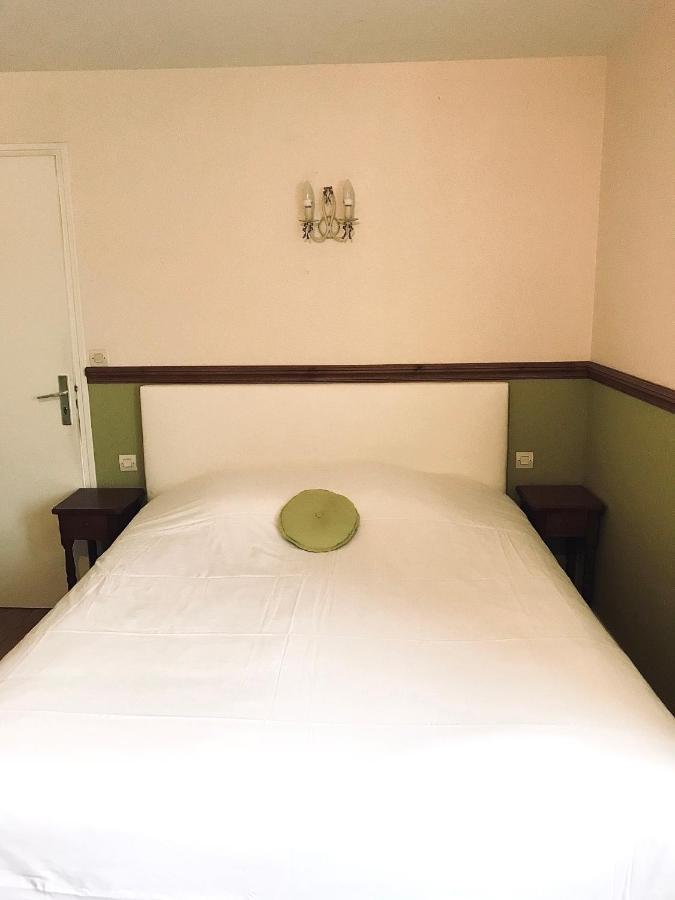 Thoury 라 페름 드 라 모제리 B&B 외부 사진